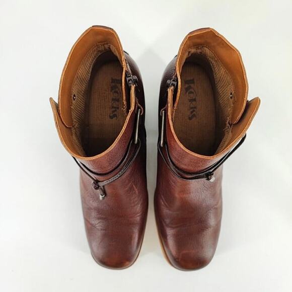 SOLD - Picture 6 of 11